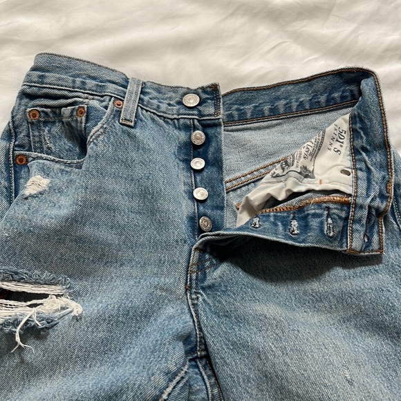 Levi’s Jeans - Picture 4 of 6